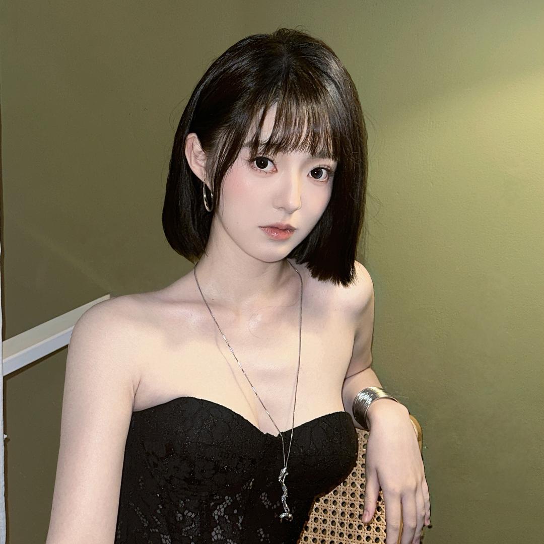曹铭涵ᰔᩚ