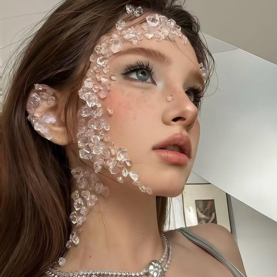 沈桃R