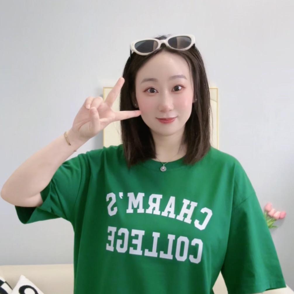 微胖白白的衣柜