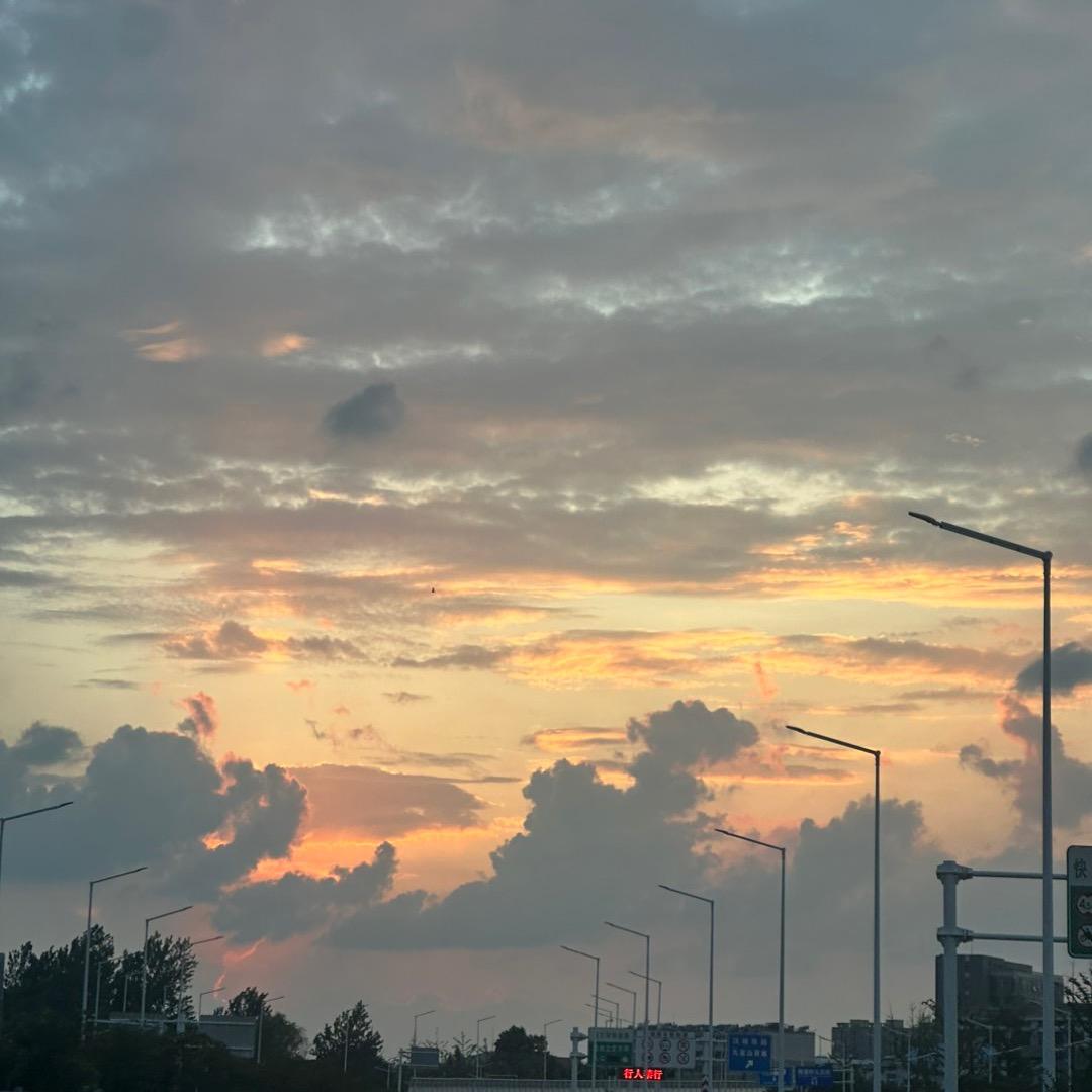 徐州骏通机械摊铺机配件