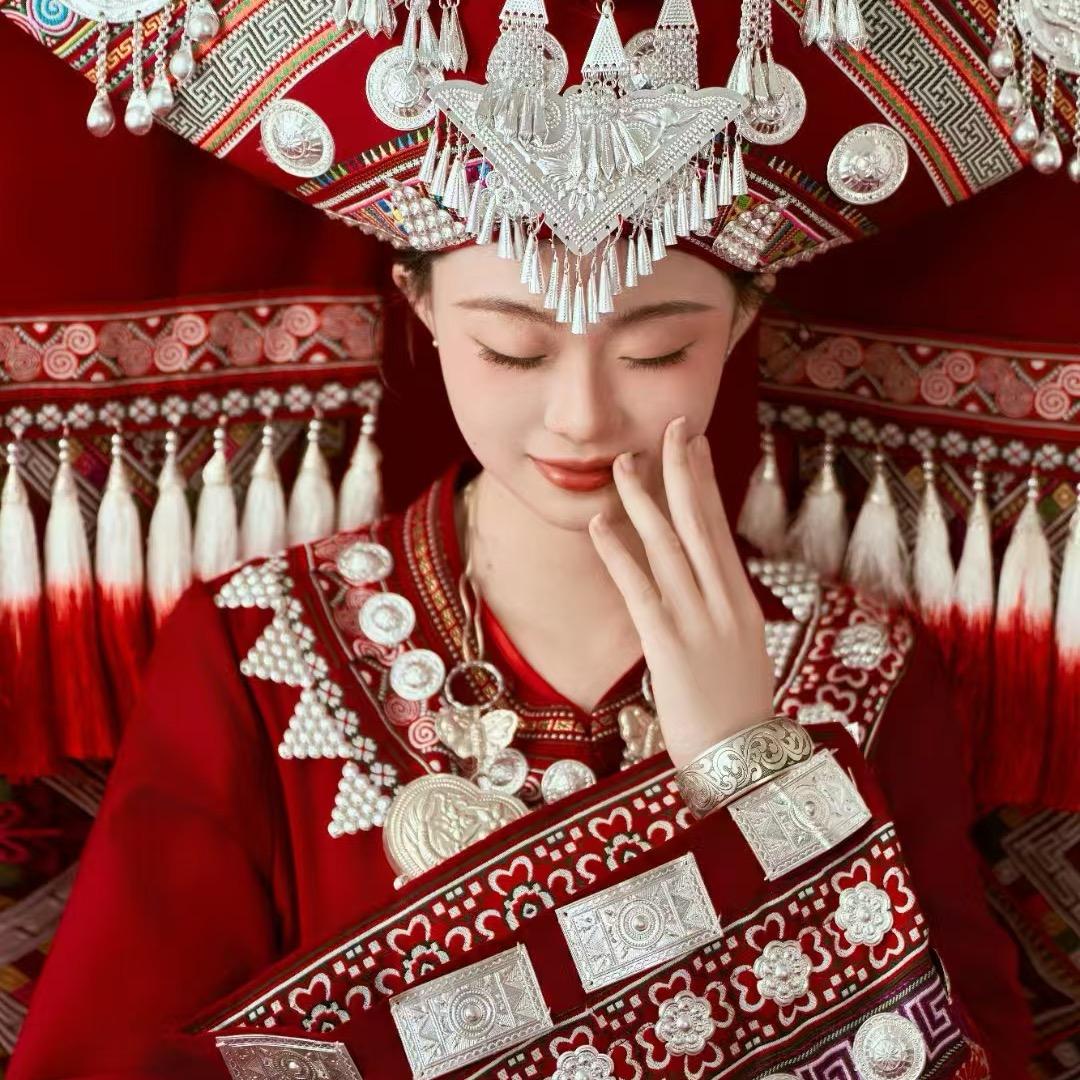 鸿禧儿