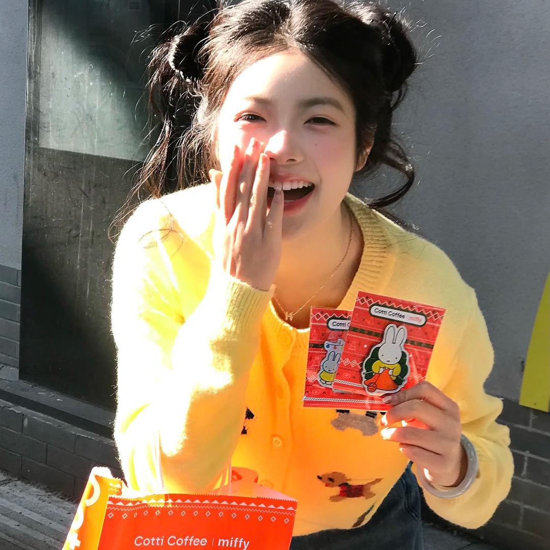 大头婷婷（120斤）