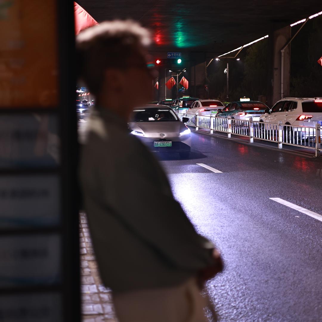 杭一州小兮娱乐〔订房版〕