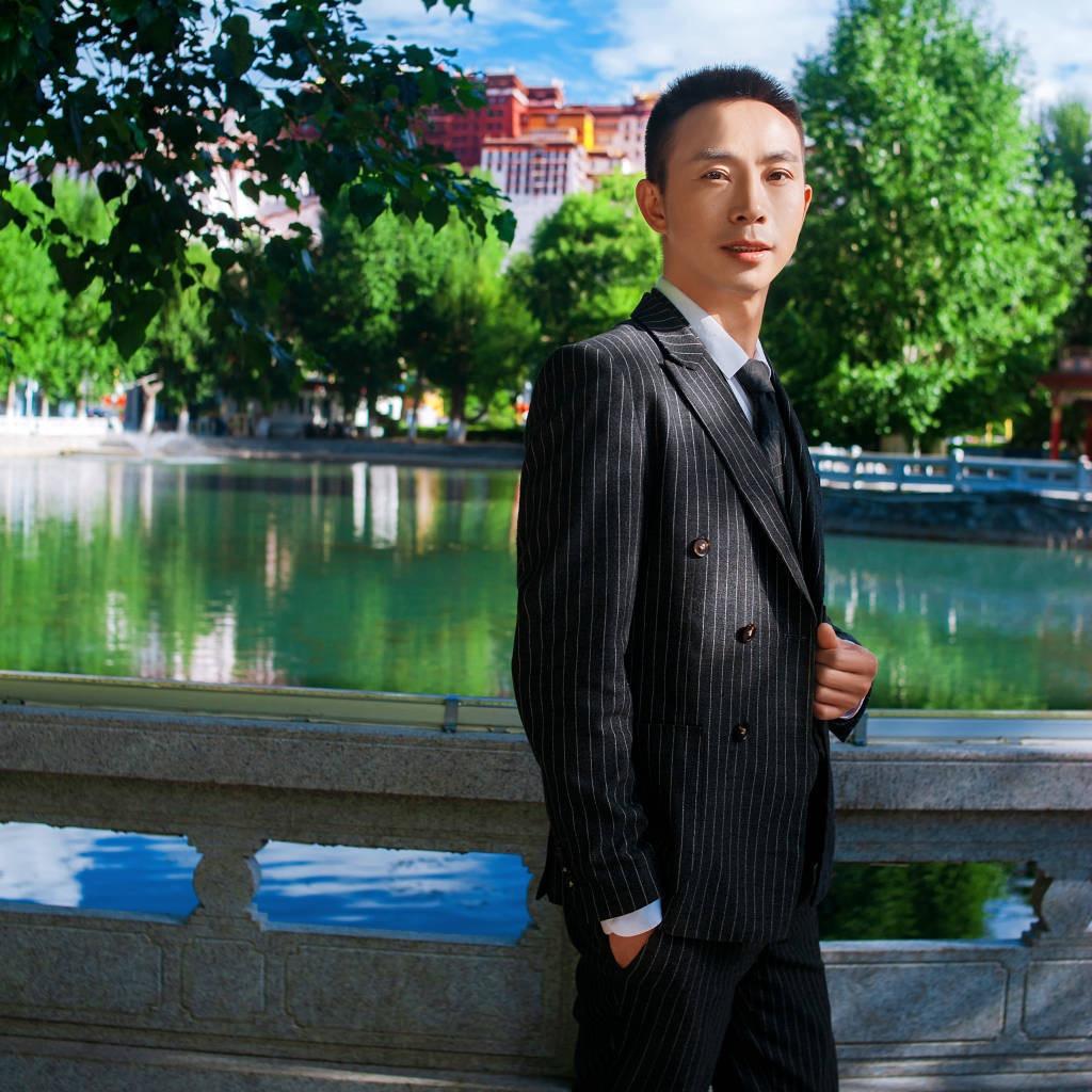 西藏贵黔汽车销售公司 、越野车、商务车批