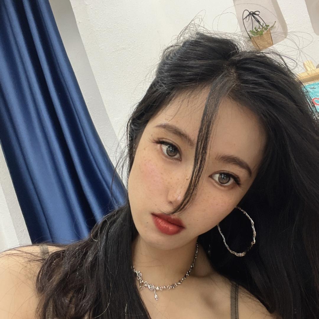 姚摆摆服饰