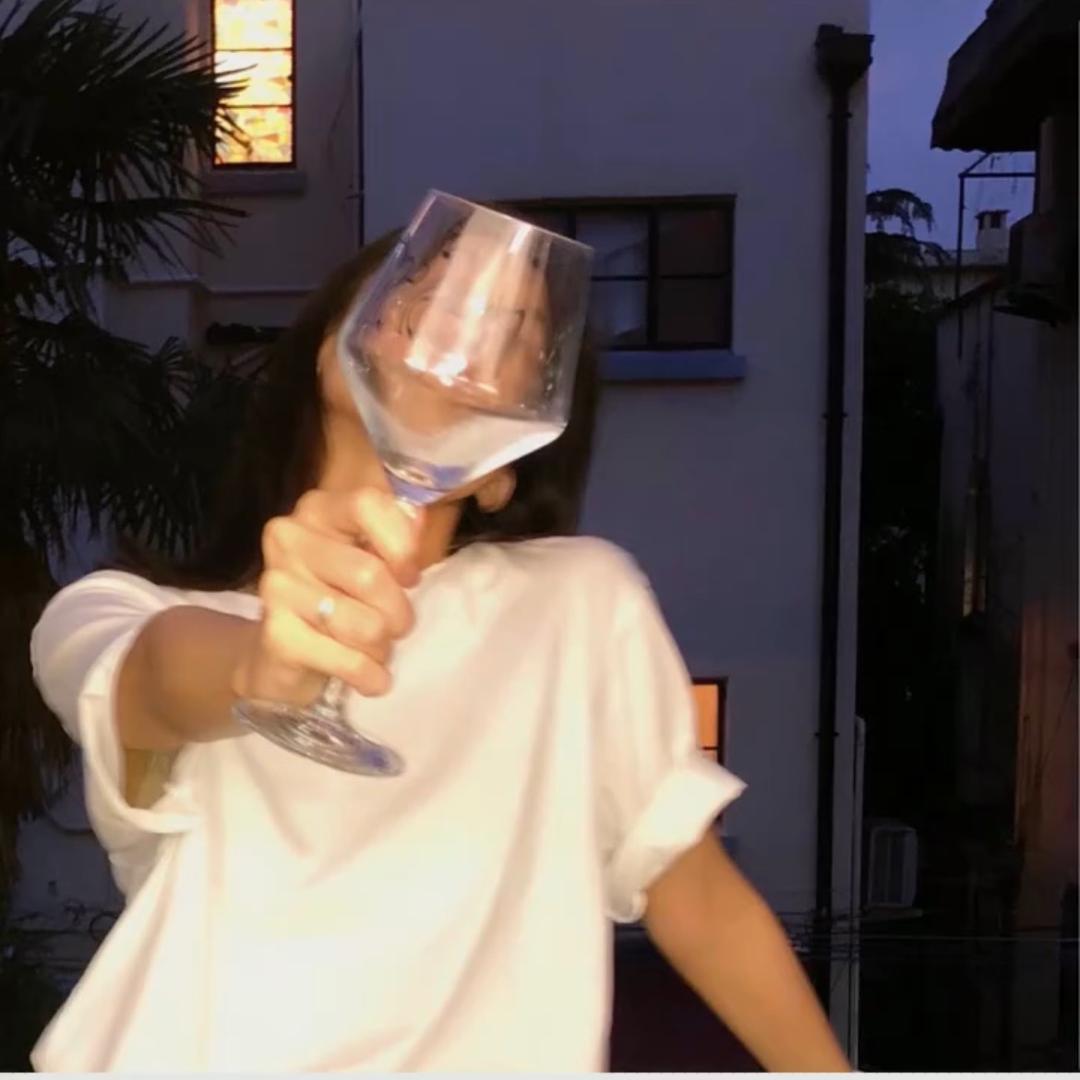 李酒酒
