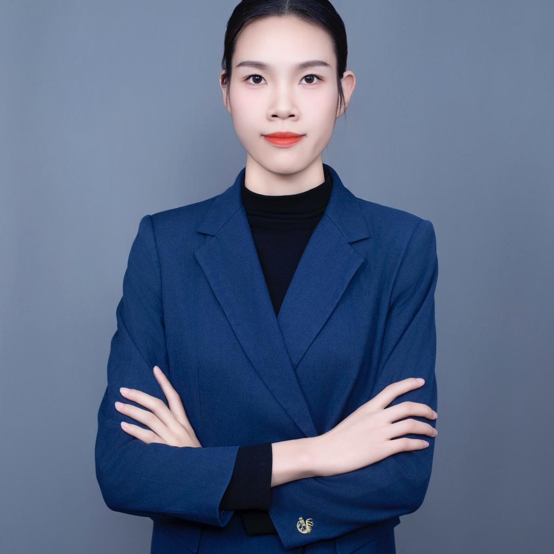 大竹珠宝搭配师彭小雪