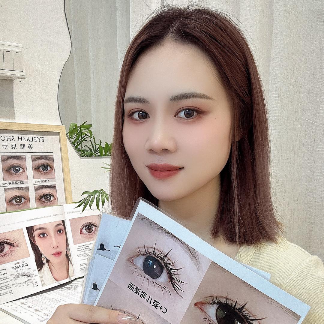 美甲师小米