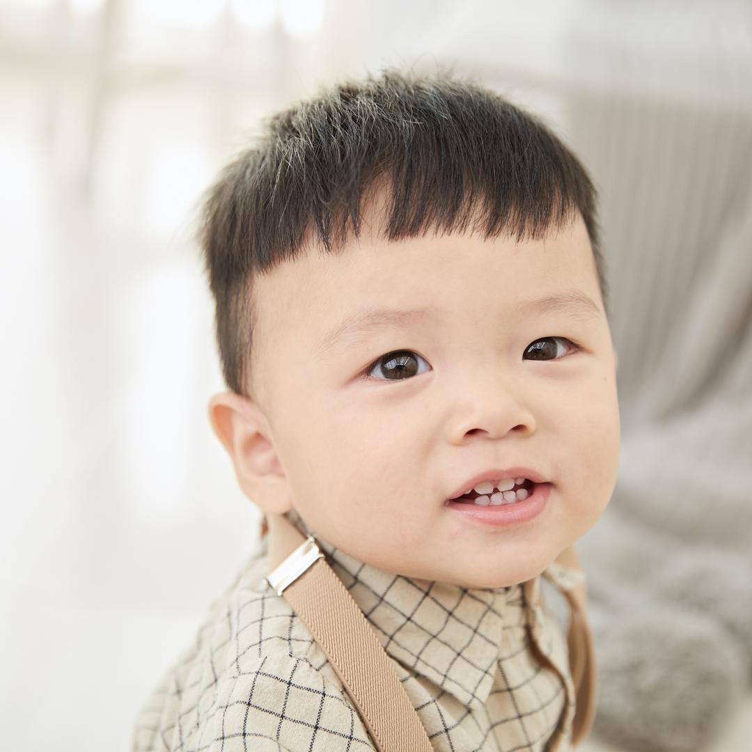 赖赖( ✘_✘ )↯