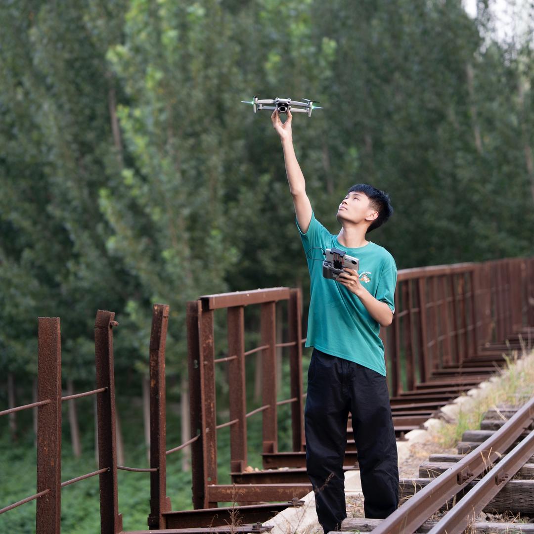 张贺瞰云端✈️