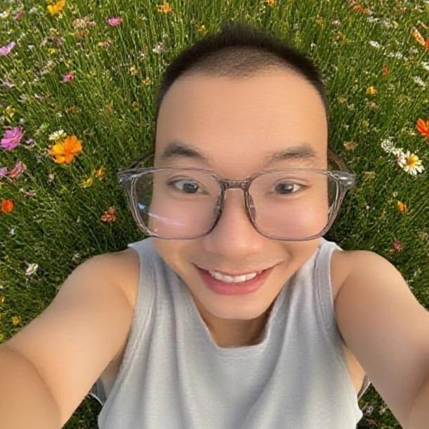 请叫我～何老师