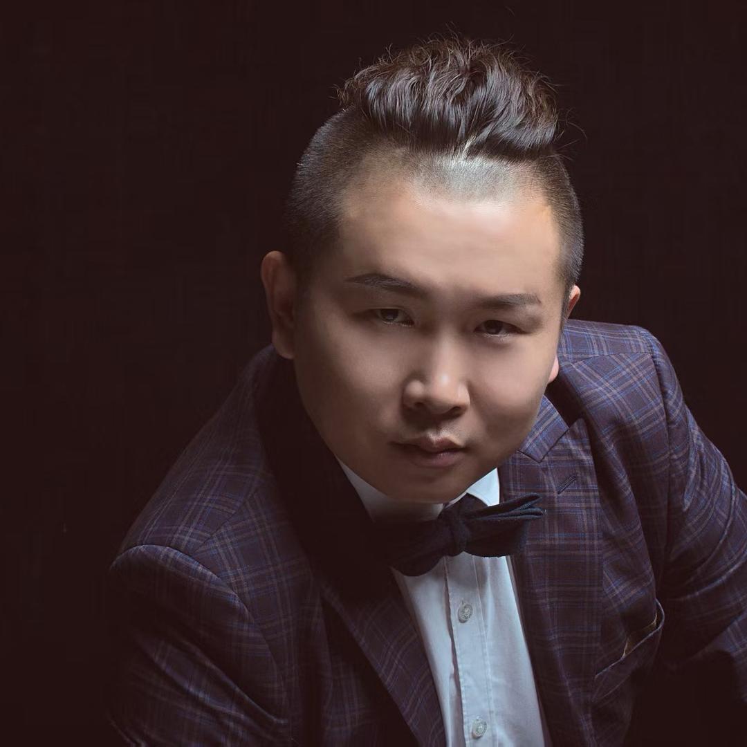 福尔摩斯设计探案