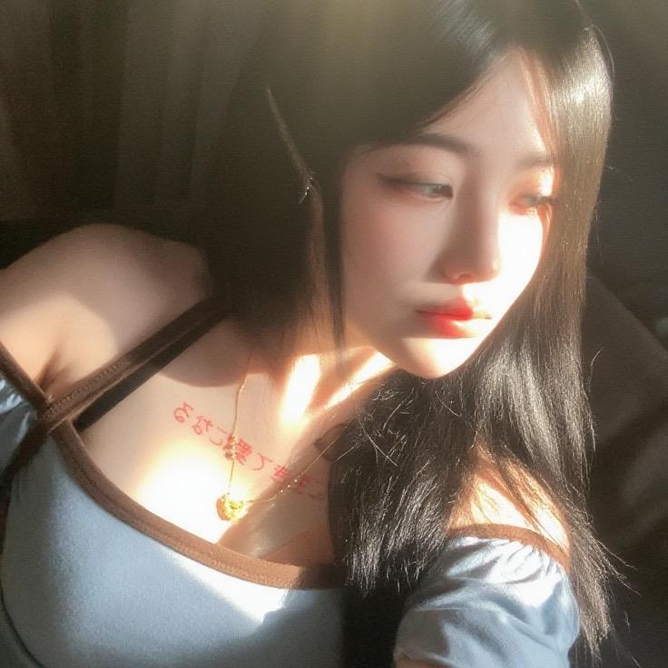 💋   吖  💋