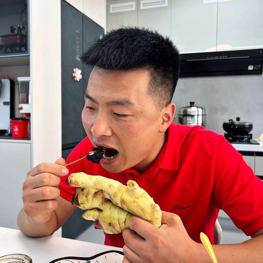 波哥爱挑食