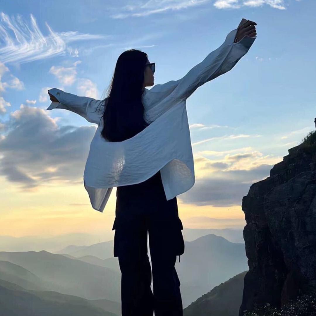 2秀姐广州服装尾货批发