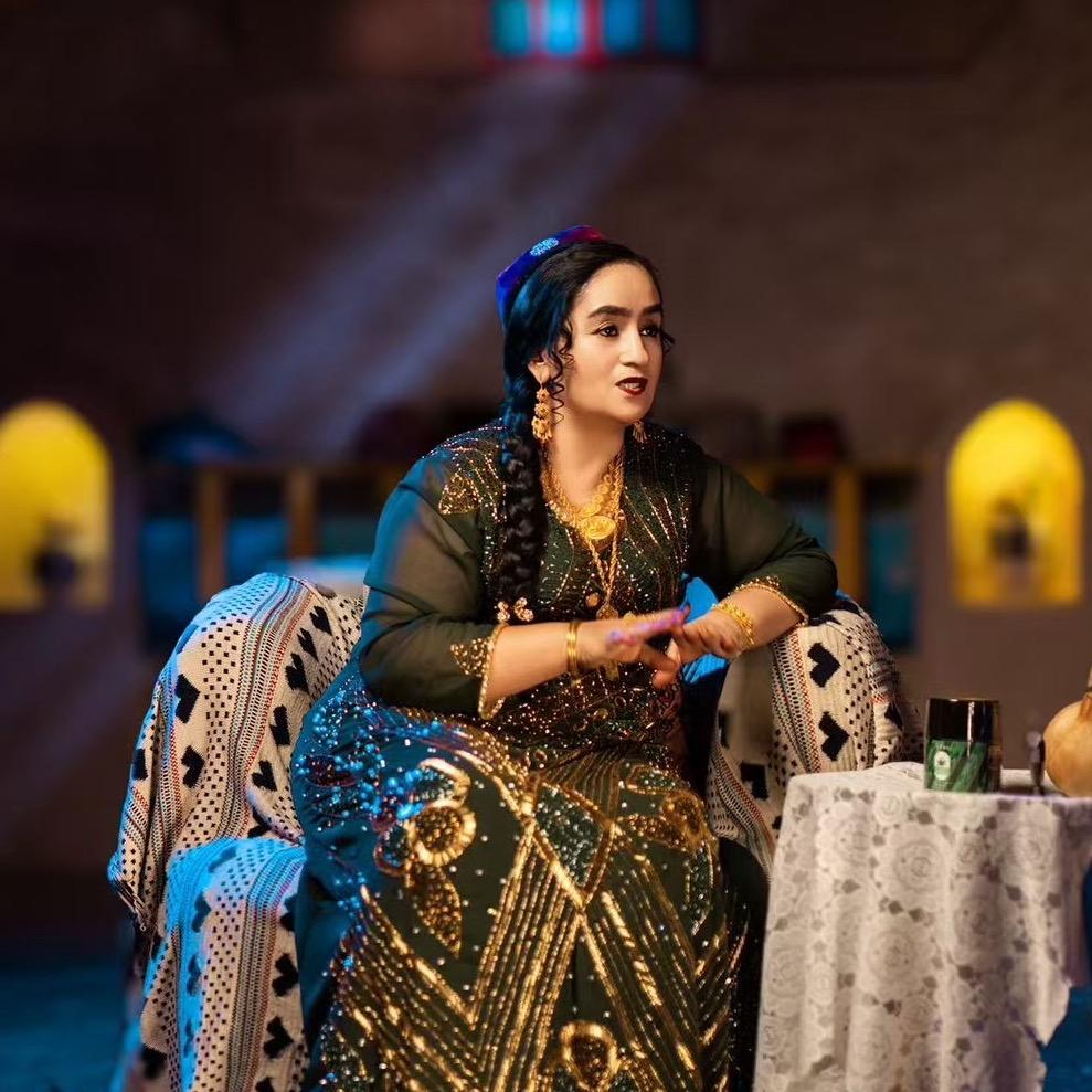 Anikiz—澳澌漫草