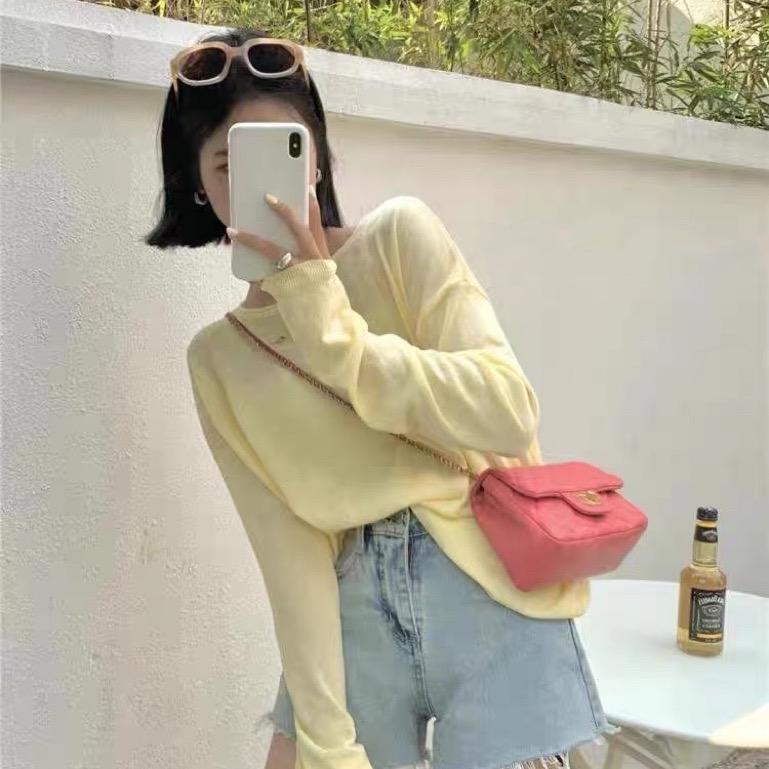 王衣衣T恤打底甄选服饰店