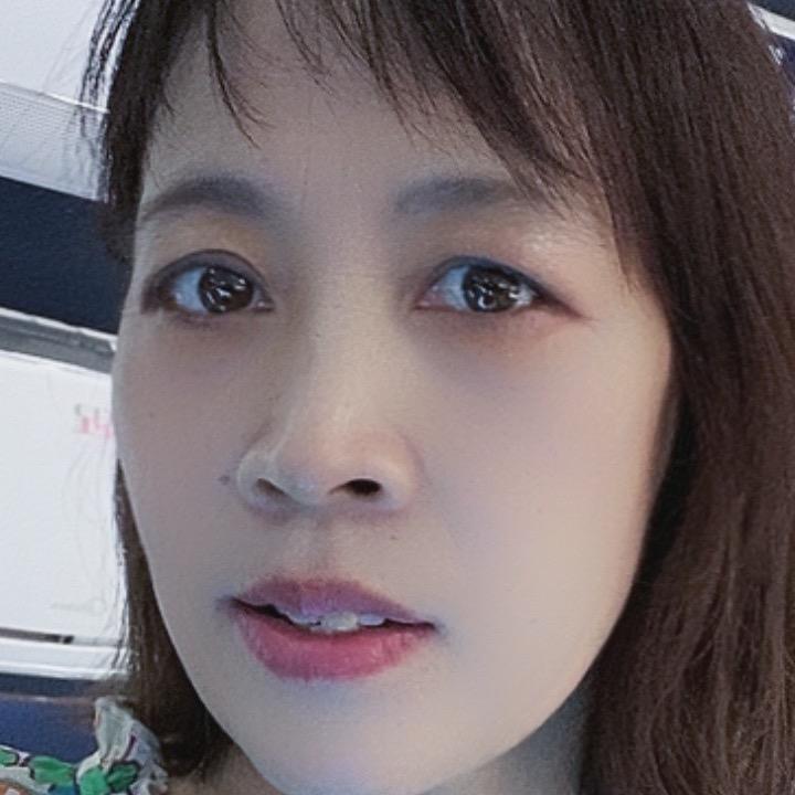滨海美的 慧姐