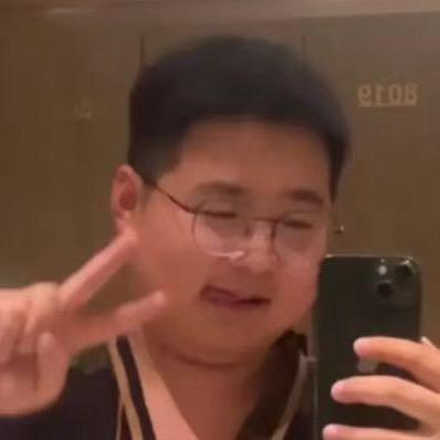 浩浩小卑鄙