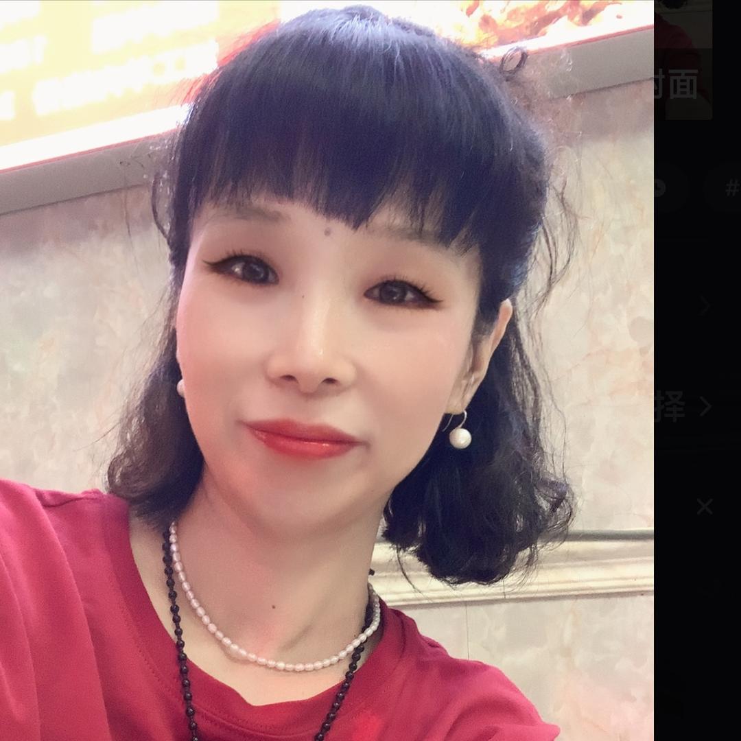 宜兴市宜城街道恩伊女装店（橱窗🈶货）