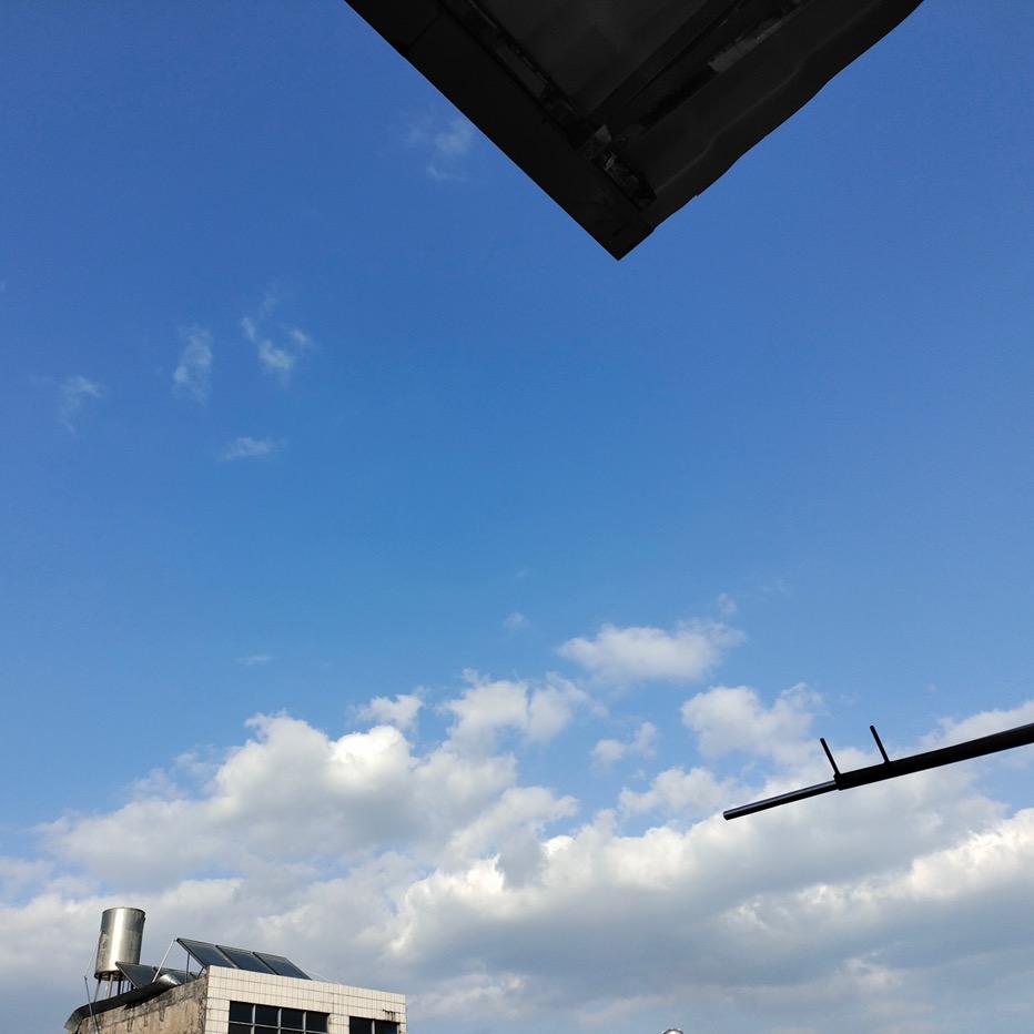 不是糊涂