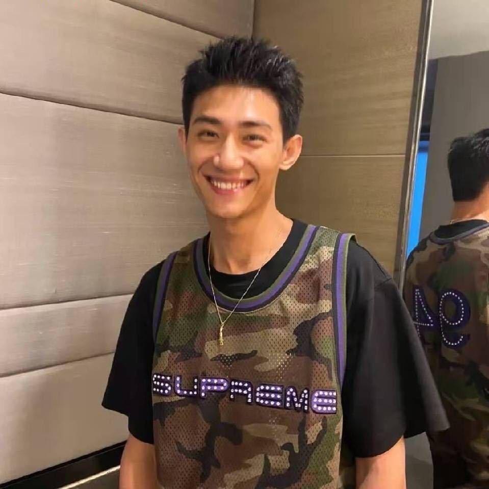 拔你腿毛