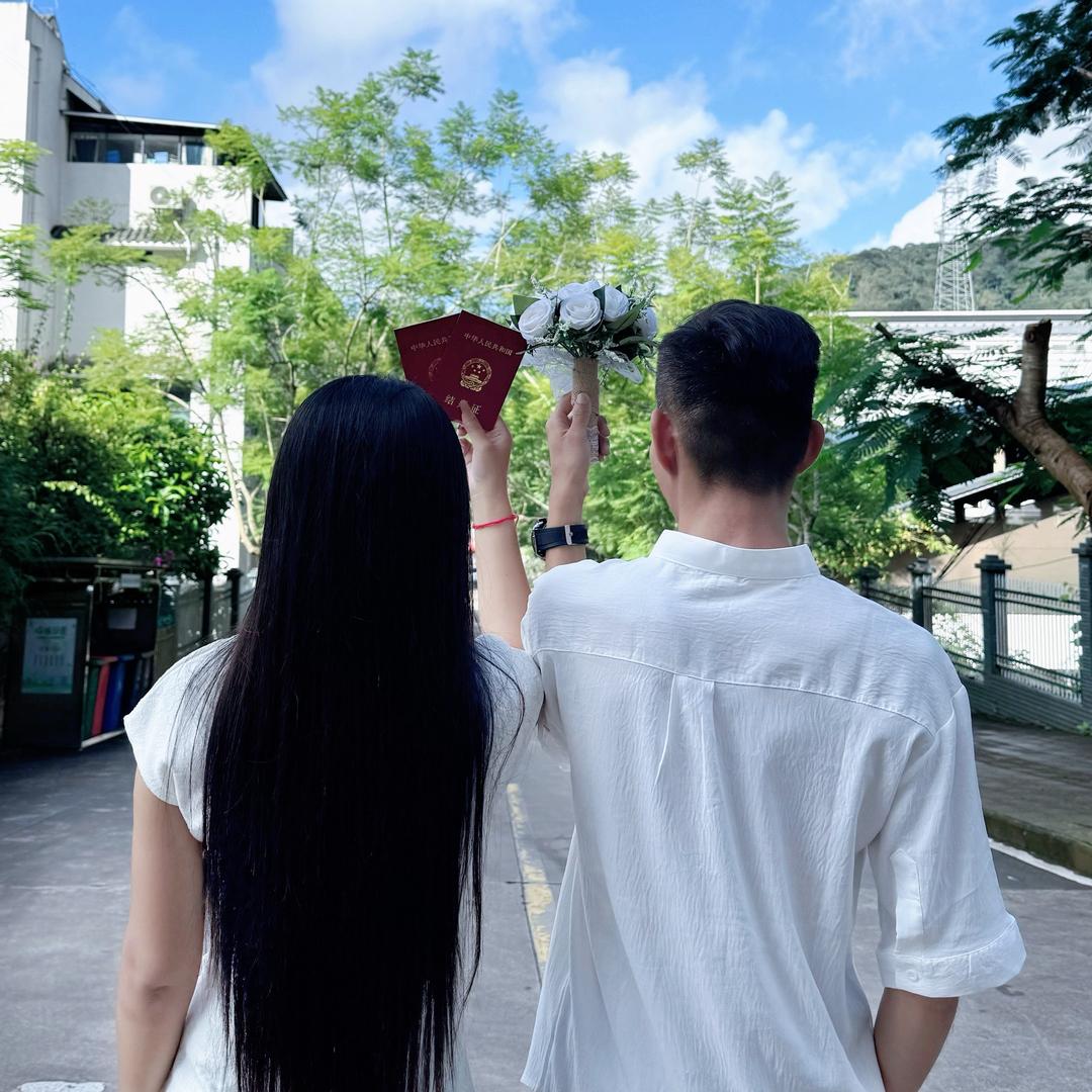 白漂亮.