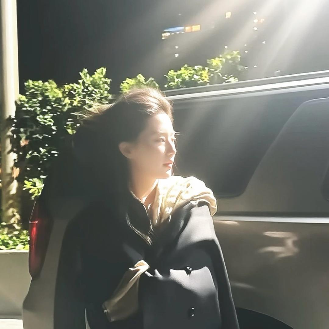 饱饱-
