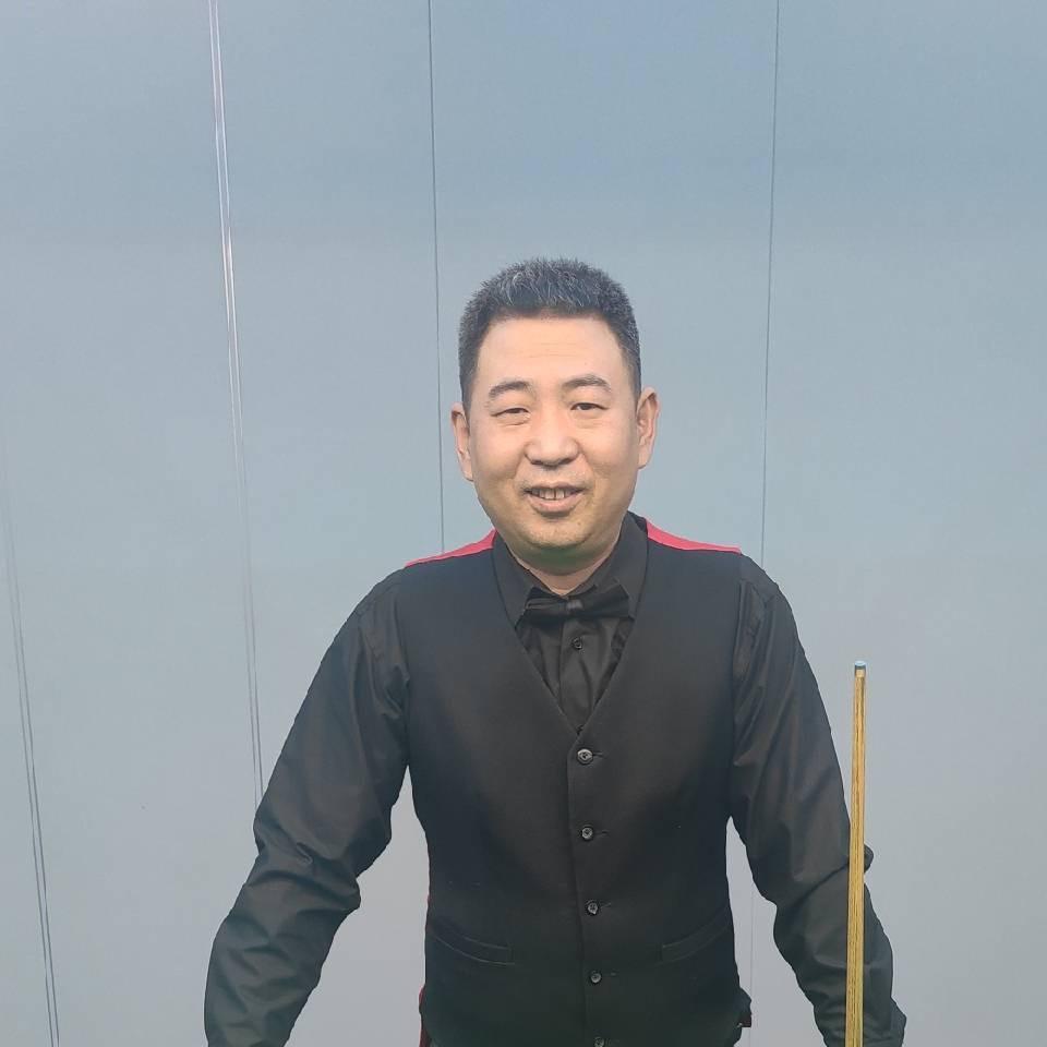 台球教练陈红涛