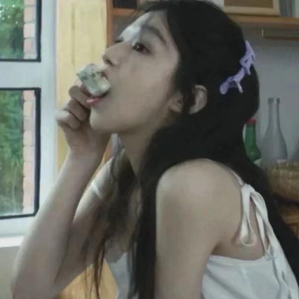 是阿侬呐🇨🇳（已经瘦8斤）