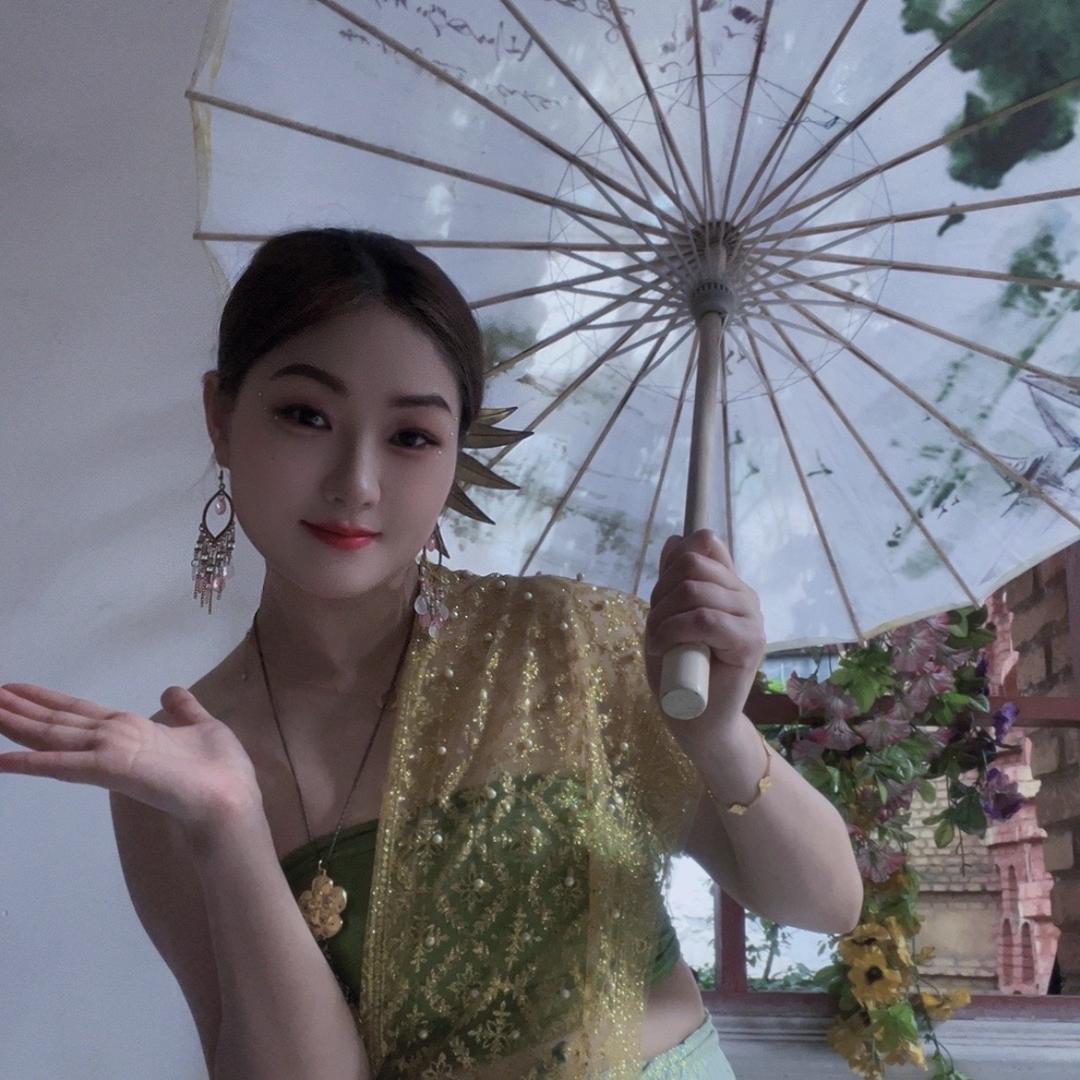 露露爱跳舞💃《晚上7点直播》