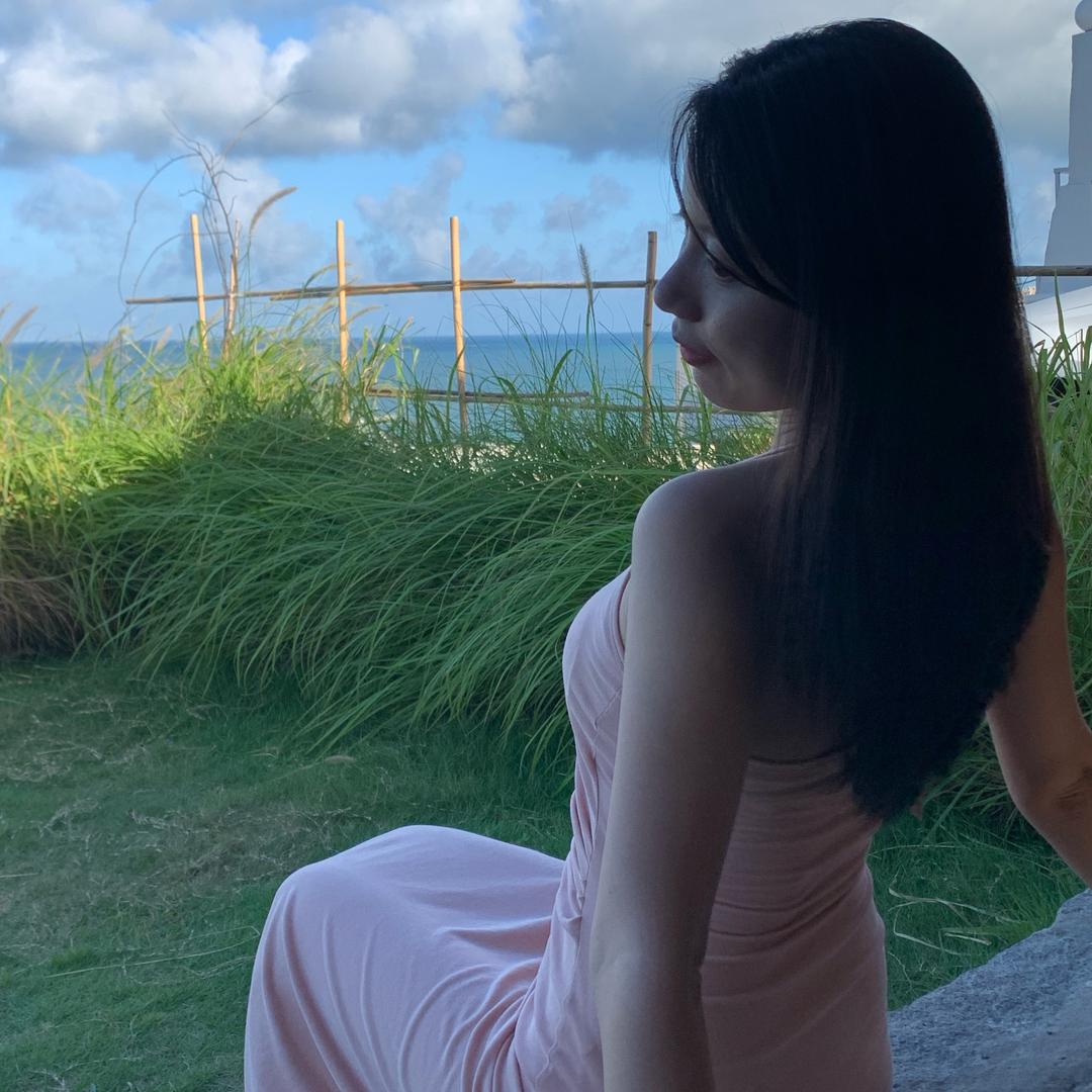 在常德教吉他的李李