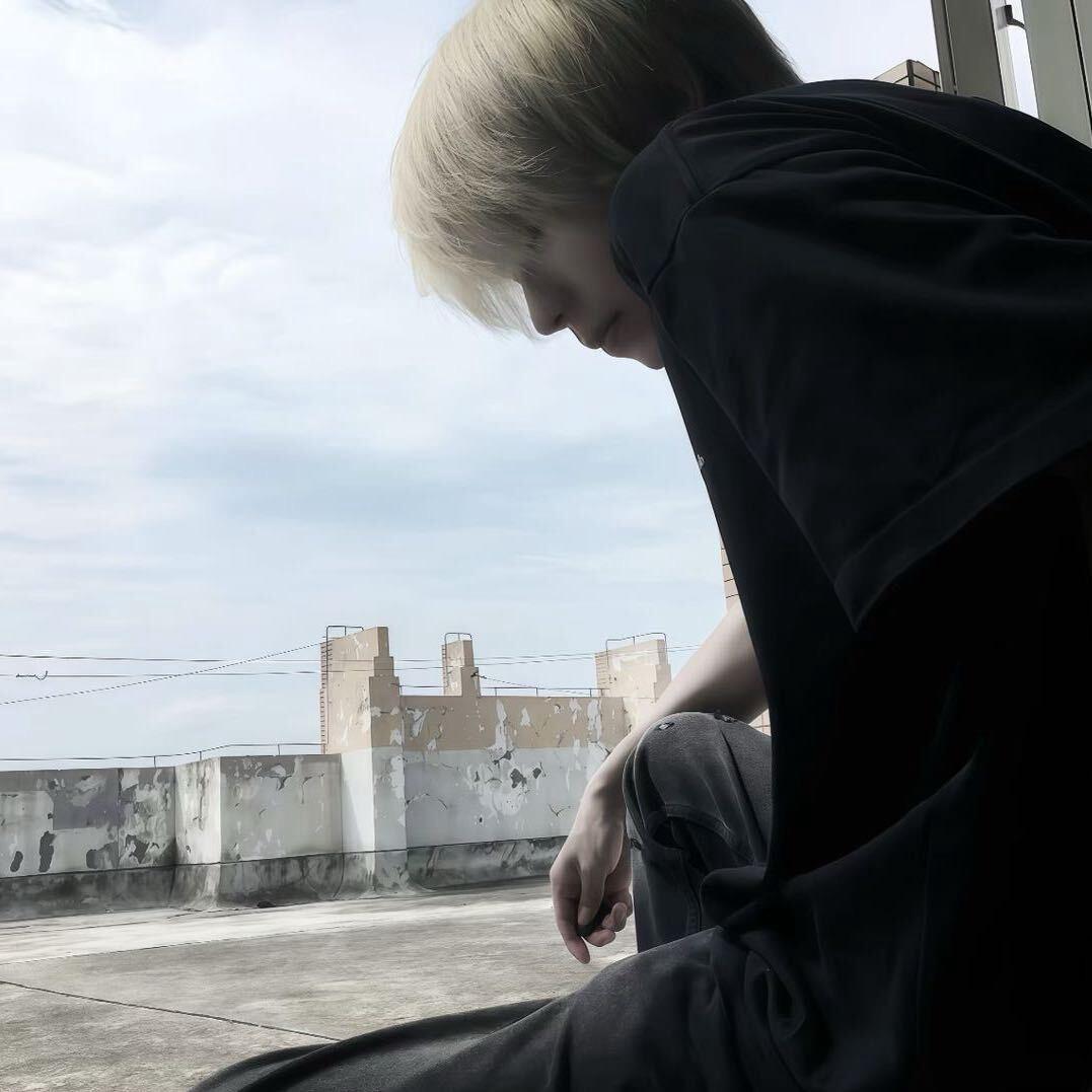 轨迹（和平精英俱乐部 点陪d）