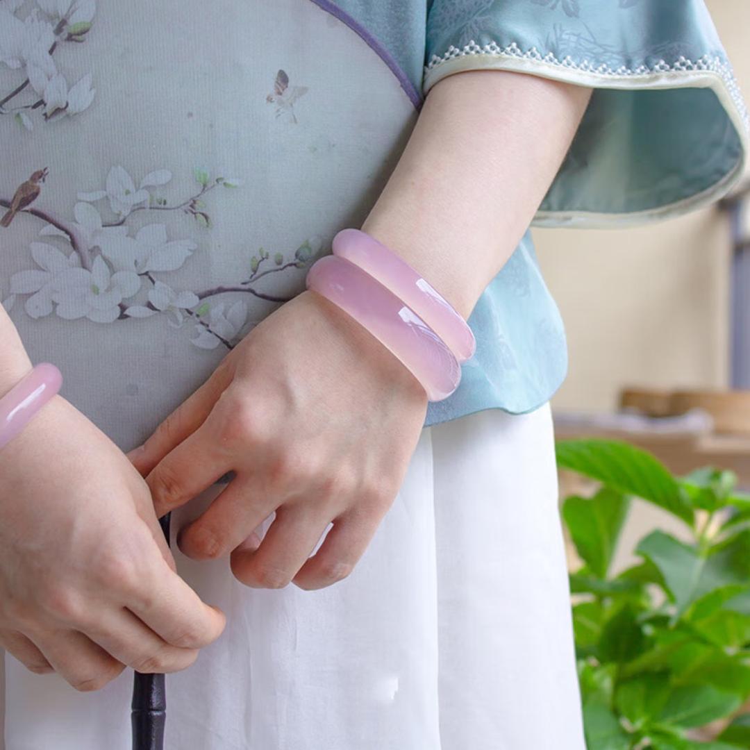 夏米珠宝个体店芙蓉玉手镯吊坠