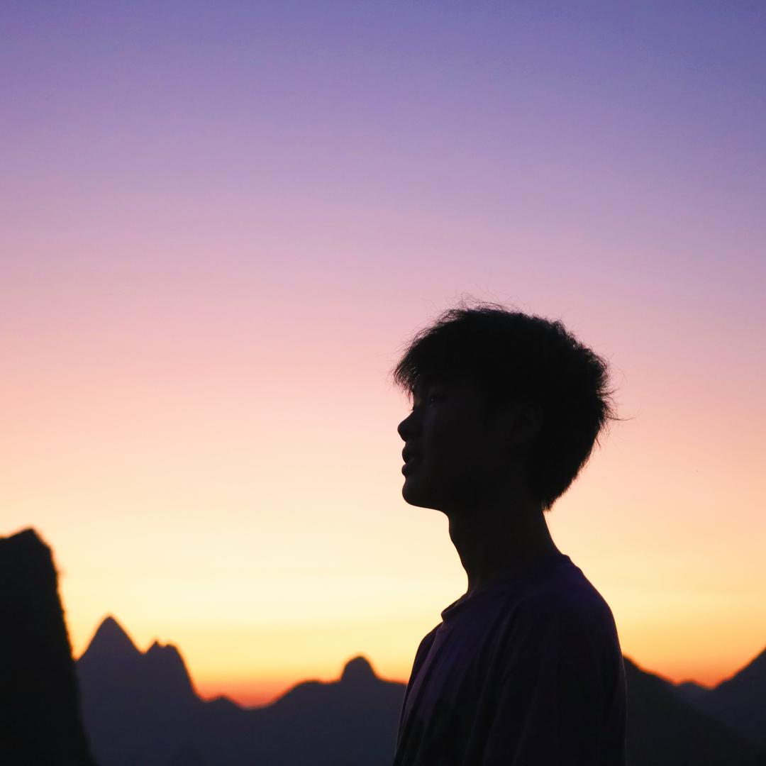雾枝.