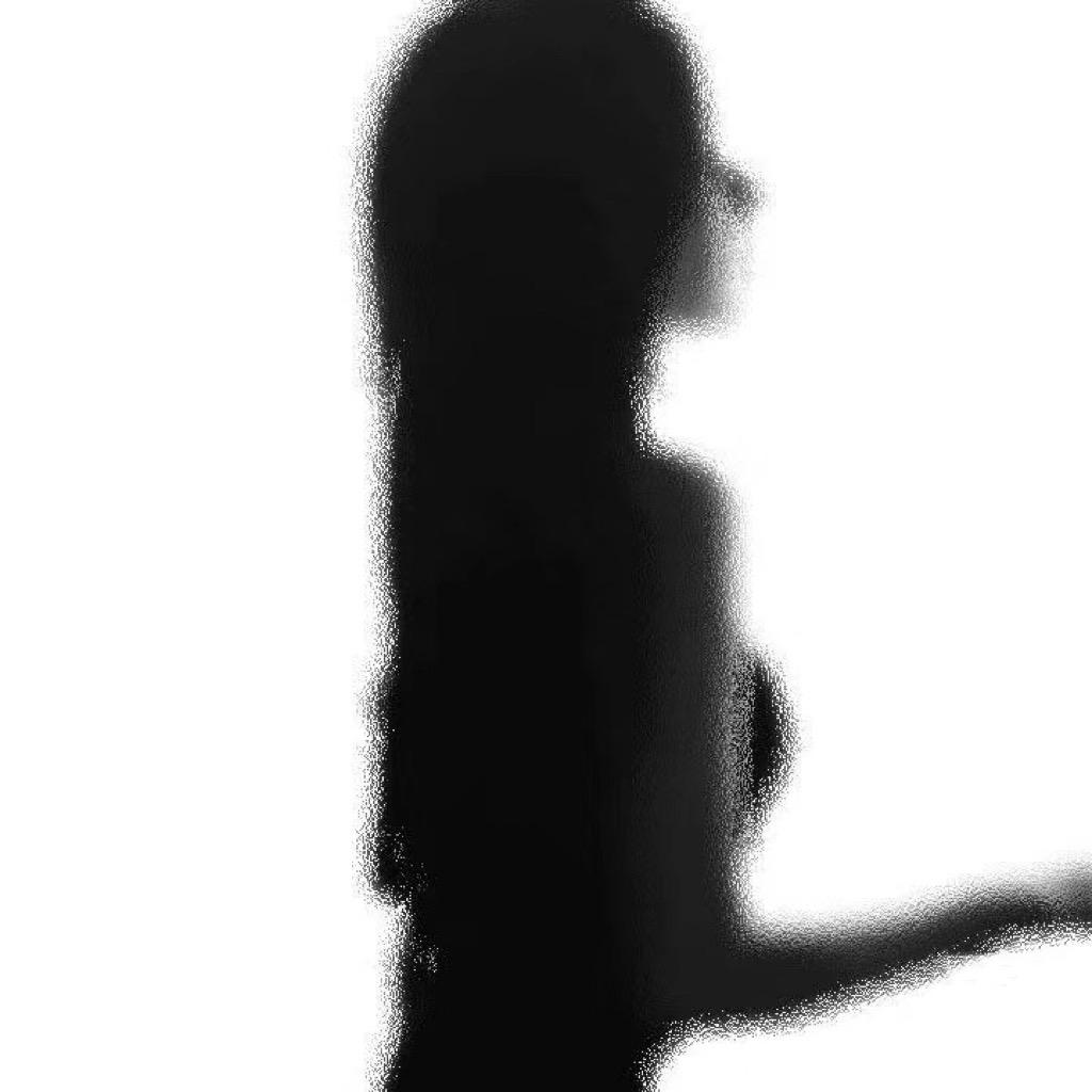 初妡