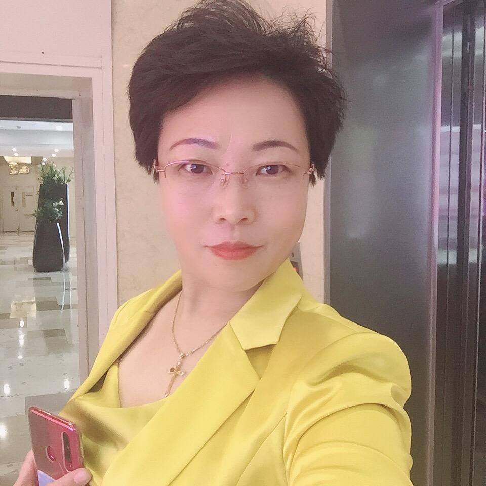 周韦彤