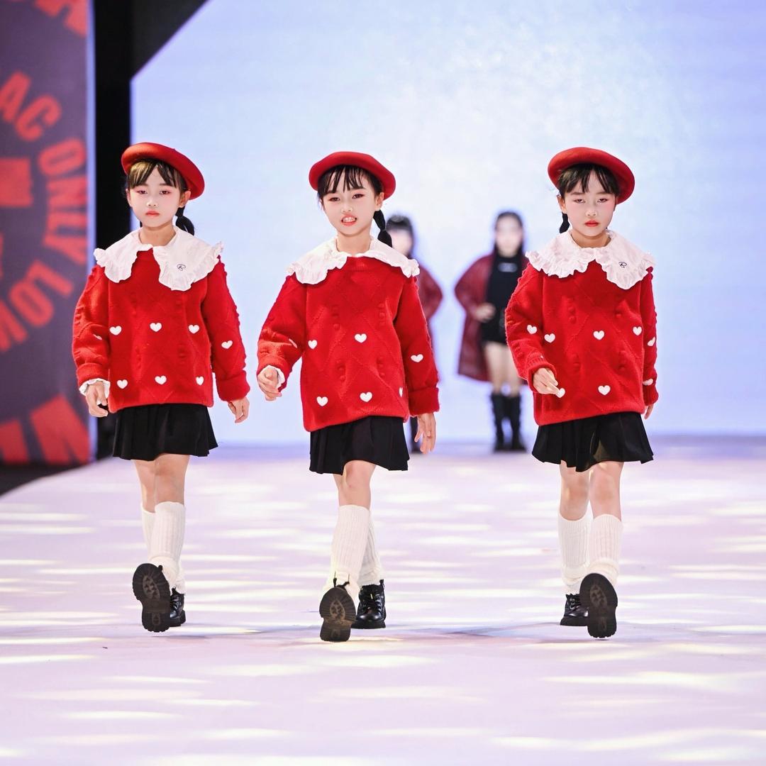 三胞胎成长日记@抖音