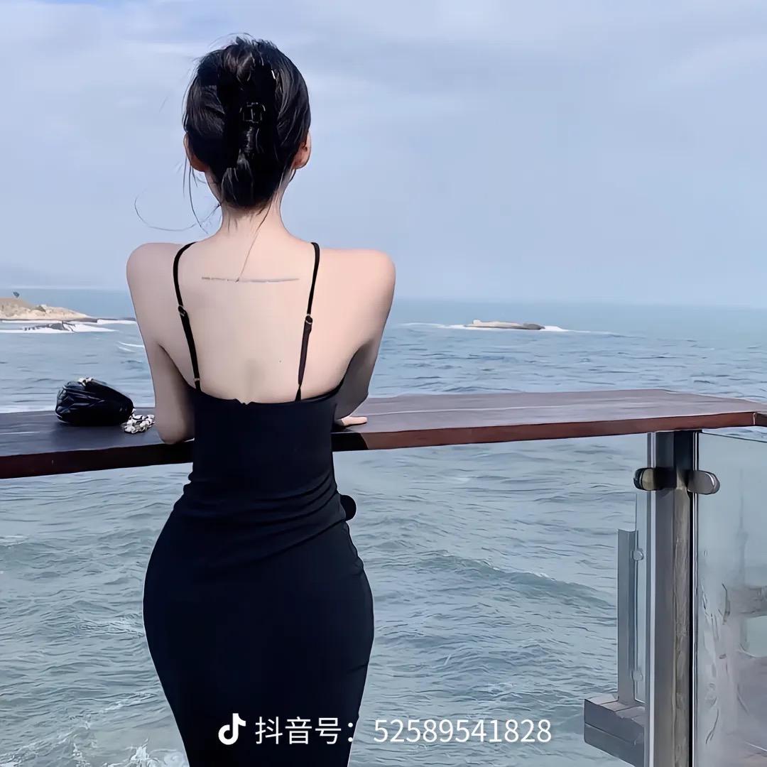 爱吃萝卜的🐰