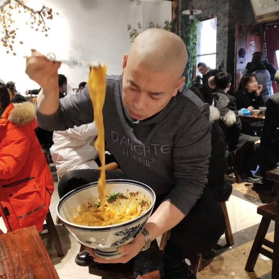 大嘴哥咥面