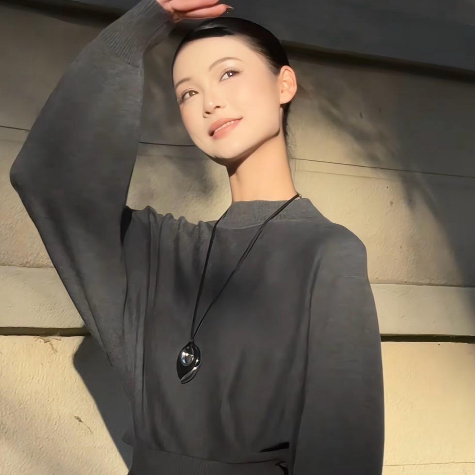 HEKUANG 泡芙～穿搭日记