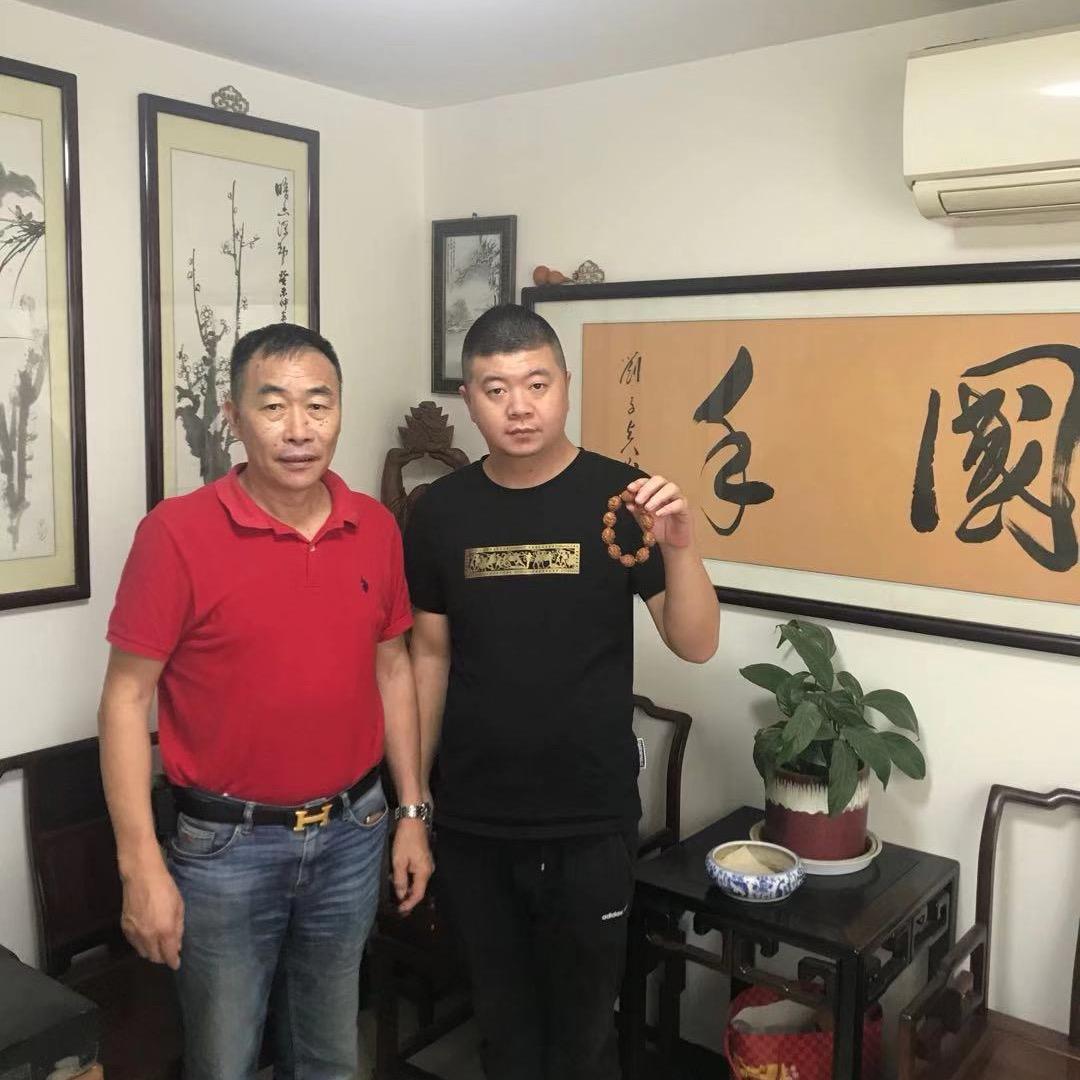 张国强核雕艺术