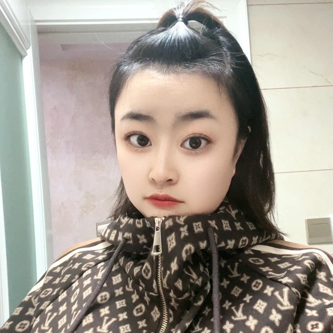 阿蜜小姐