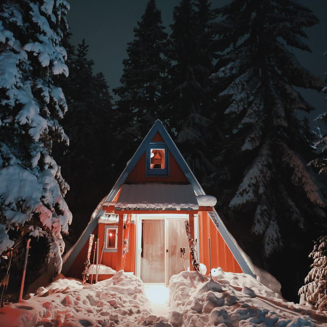 九块腹肌的尹先生