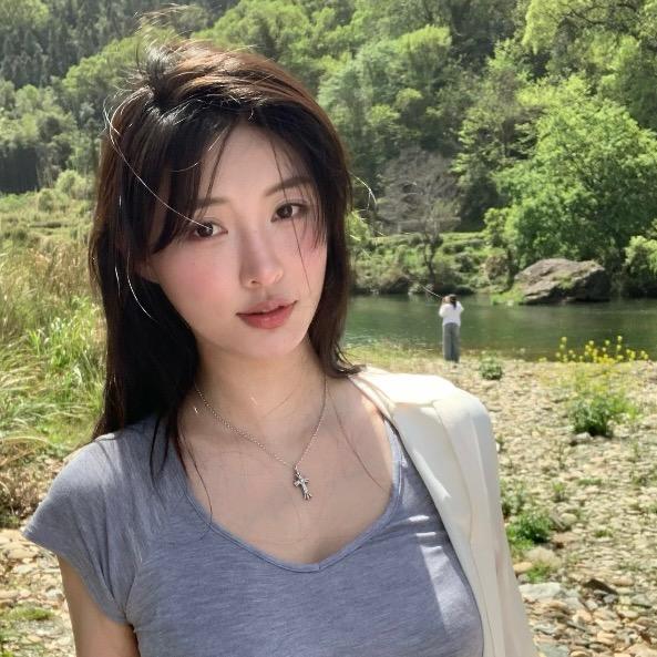 艳姐🌈可私聊