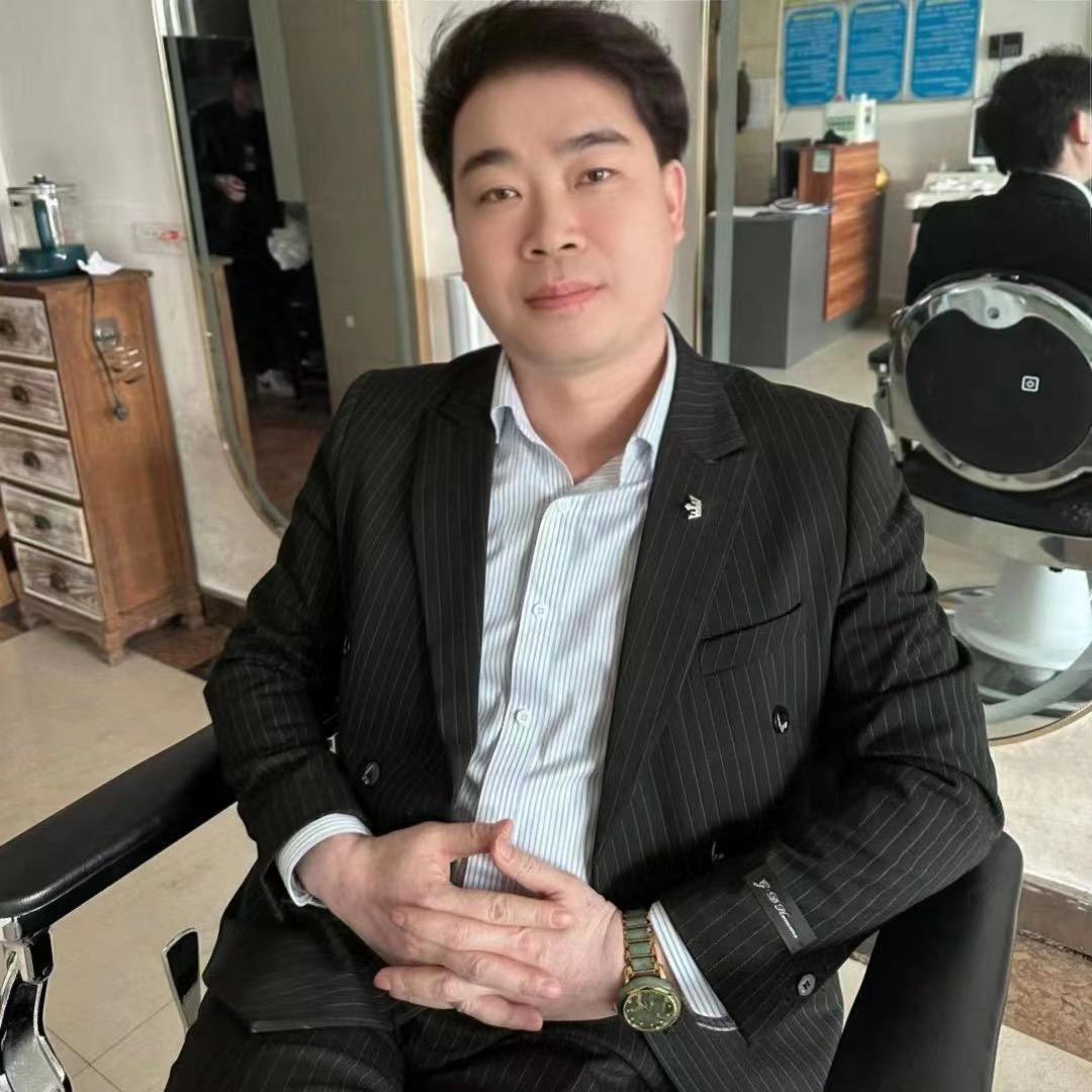 雷晨教零基础学剪发