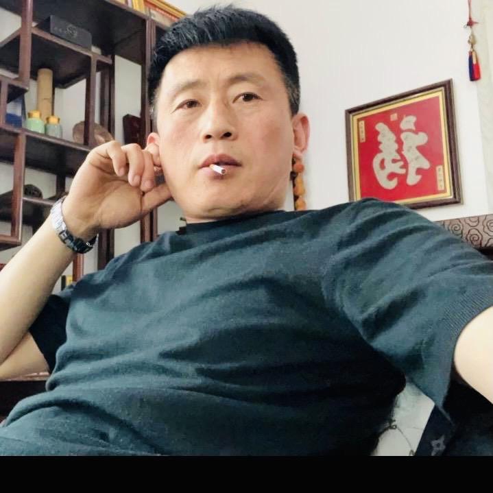 华宇青玻璃