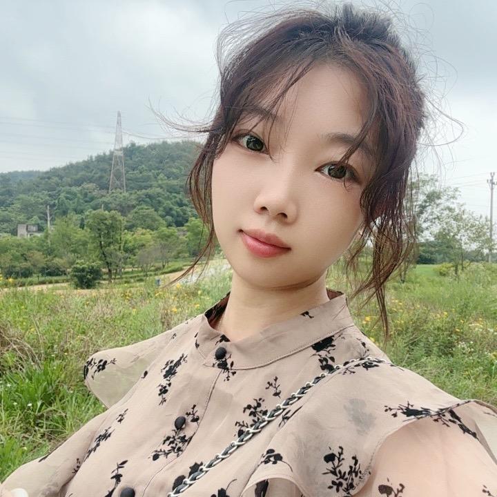 维维吖～