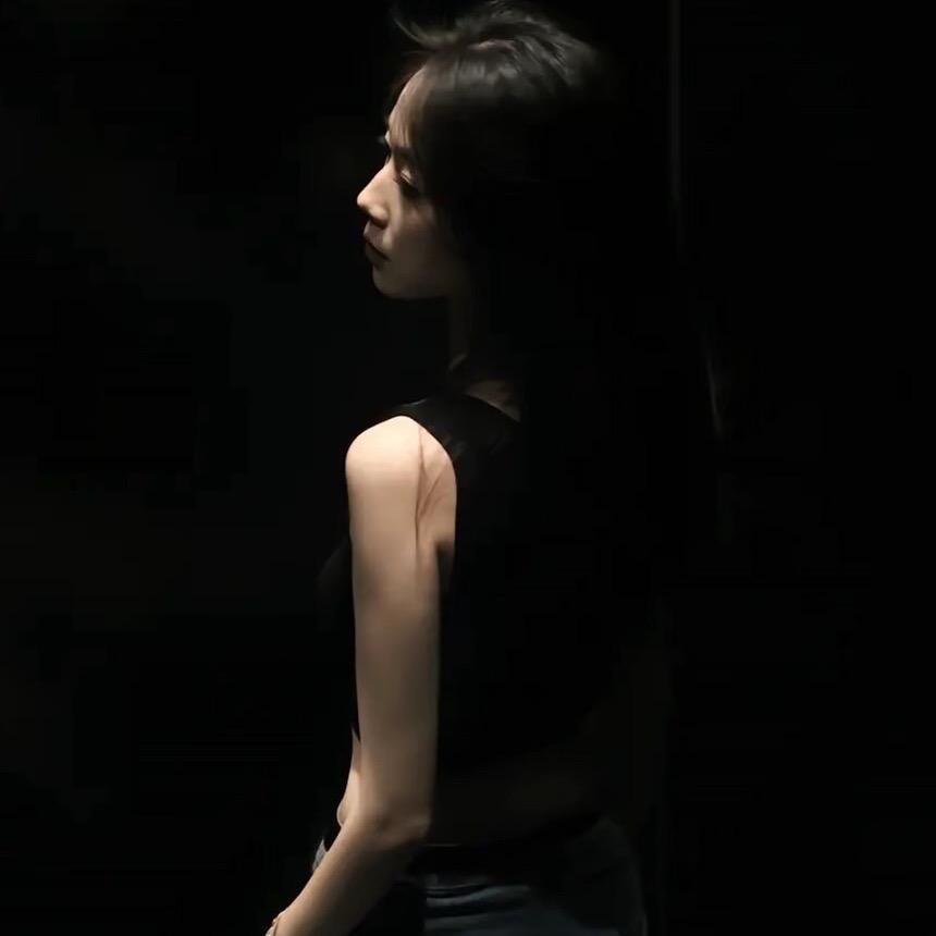 M.🕊️