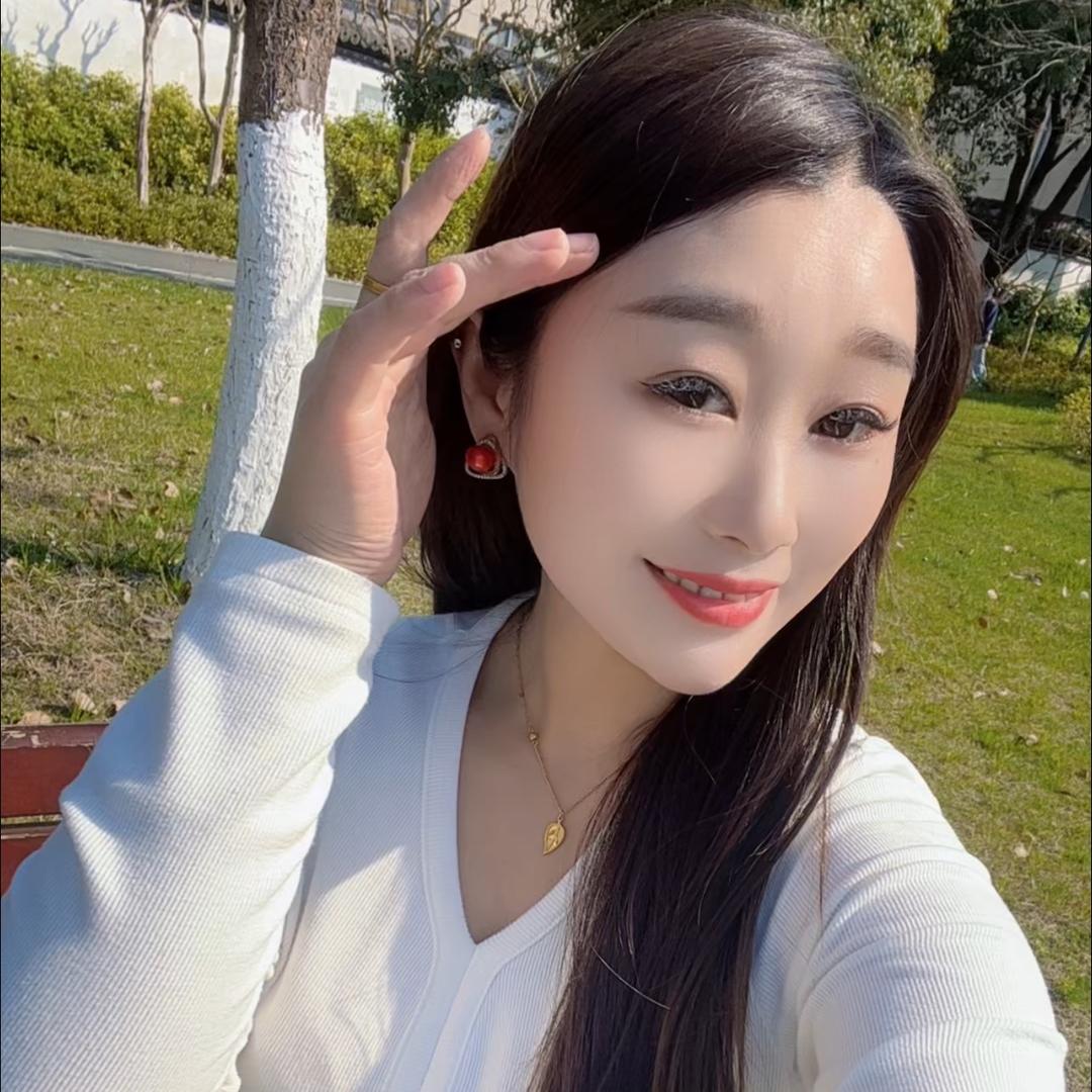 三禾美容养生  叶儿